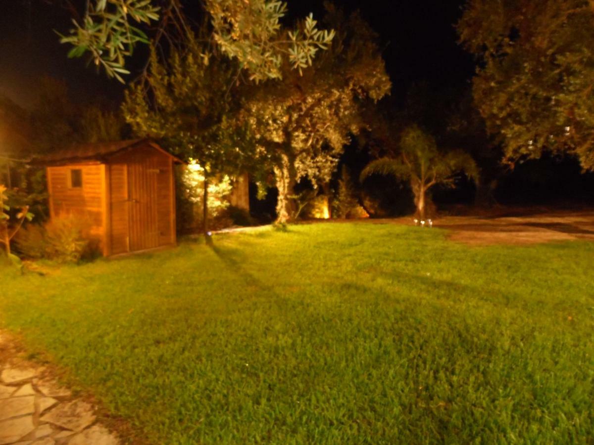 Theni Olive Grove Villa Kato Yerakarion Exteriér fotografie